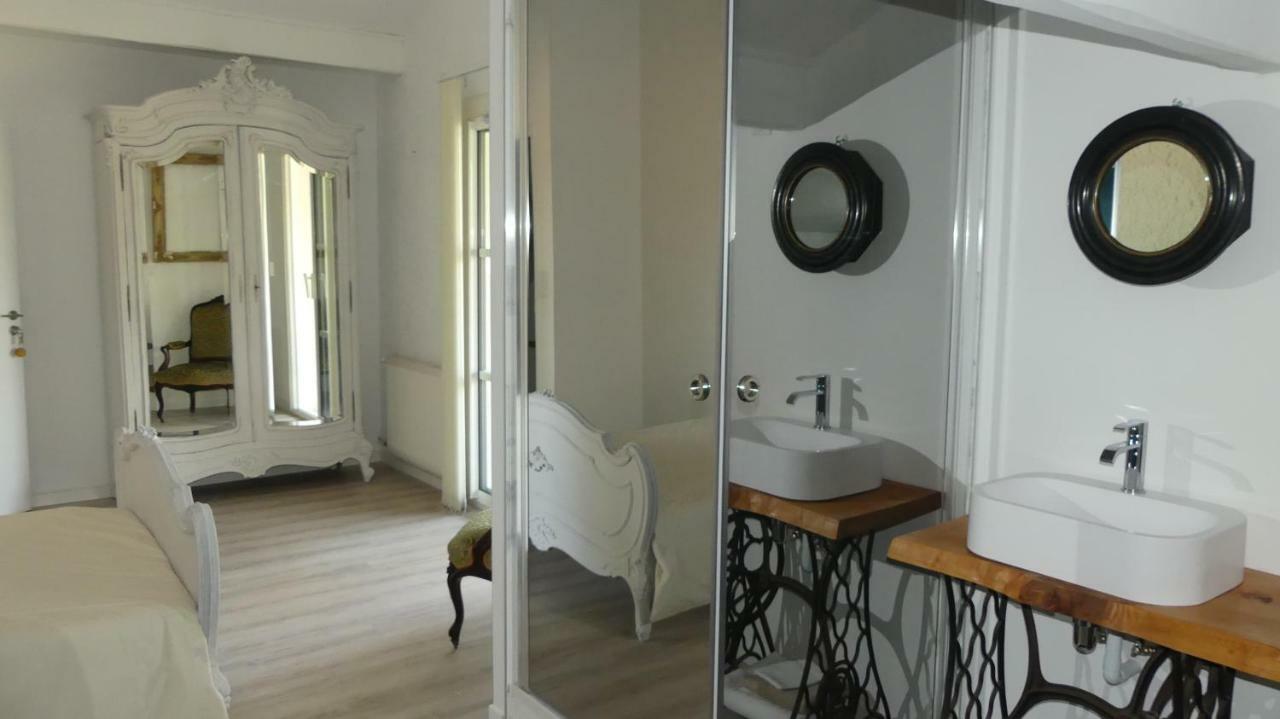 Bleuvelours Bed and Breakfast Andernos-les-Bains Eksteriør billede