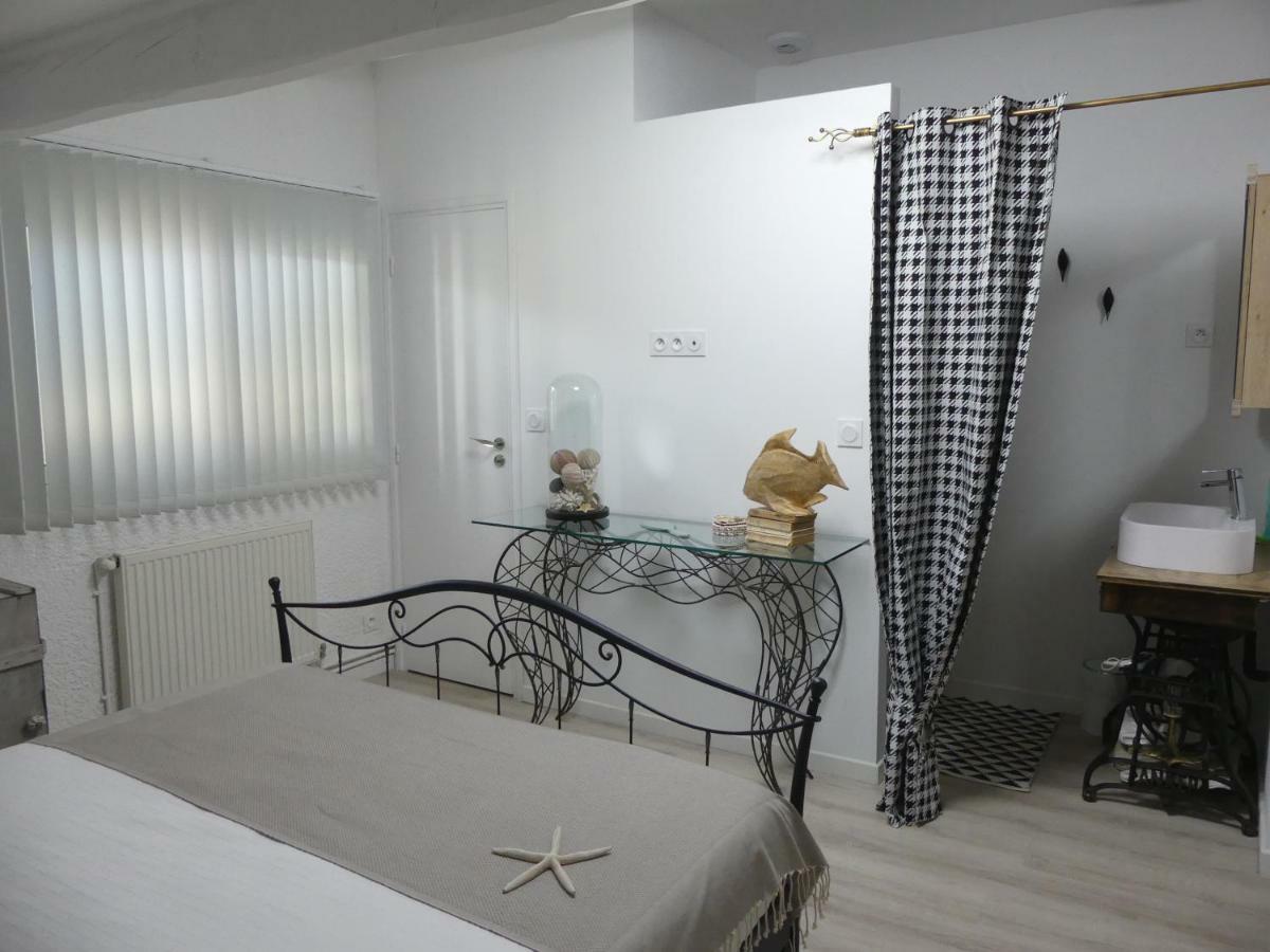 Bleuvelours Bed and Breakfast Andernos-les-Bains Eksteriør billede